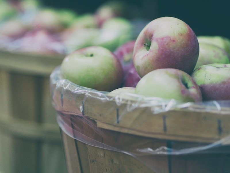 apples in a basket, _basket of apples 4k