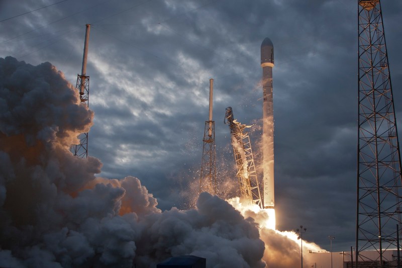 space launch and rocket 4k