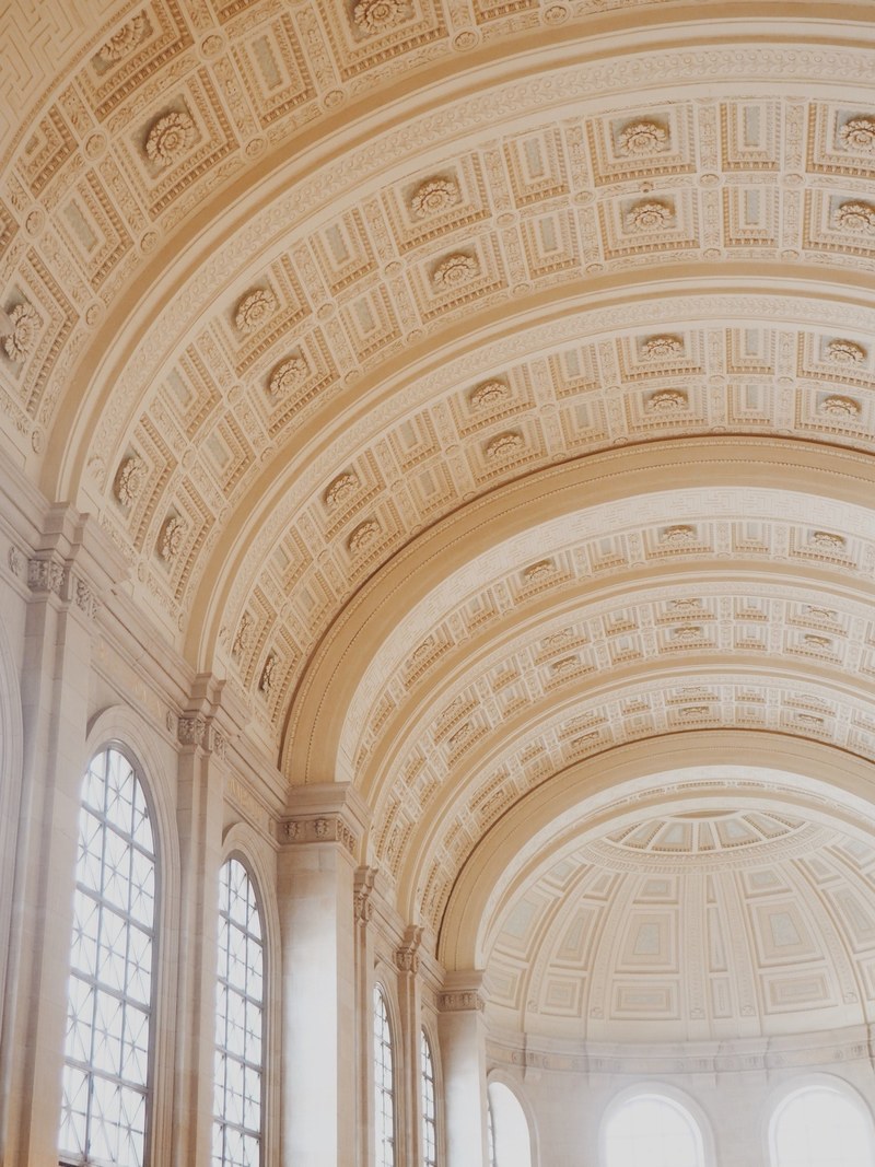 ceiling architecture column and pillar hd, 4k