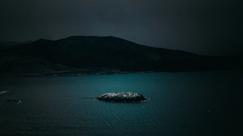 mountains, water, blocks, dark, 4k