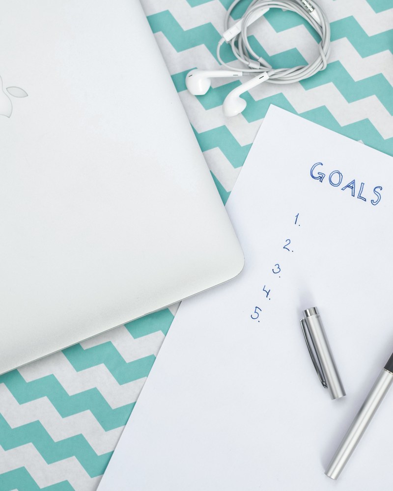 goals written paper pen 4k