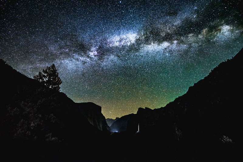 earth and sky 4k