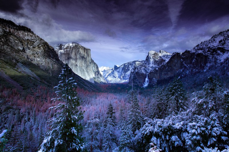 the floor of yosemite valley in cool winter colors, yosemite tunnel view 4k