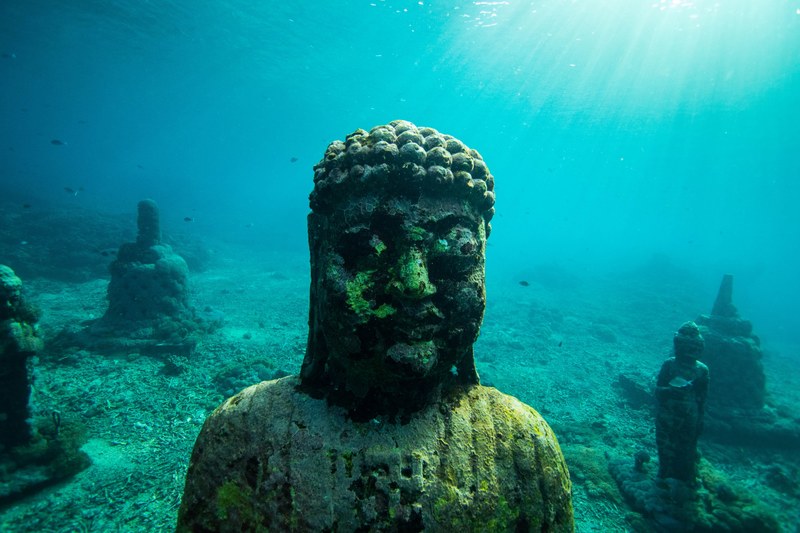 underwater buddha zen 4k