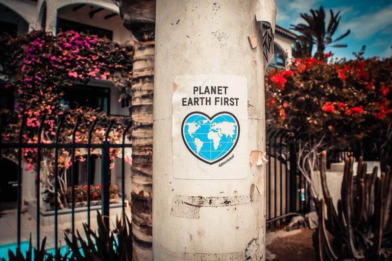 pillar column poster and sign 4k