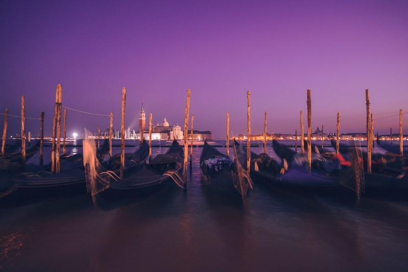 city urban dark and night 4k