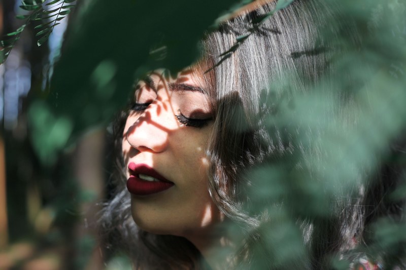 woman female lady and caucasian 4k