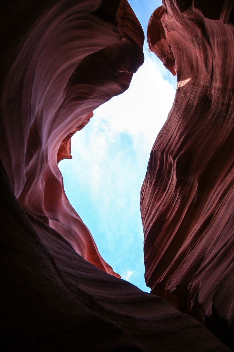 in the heart of antelope canyon 4k