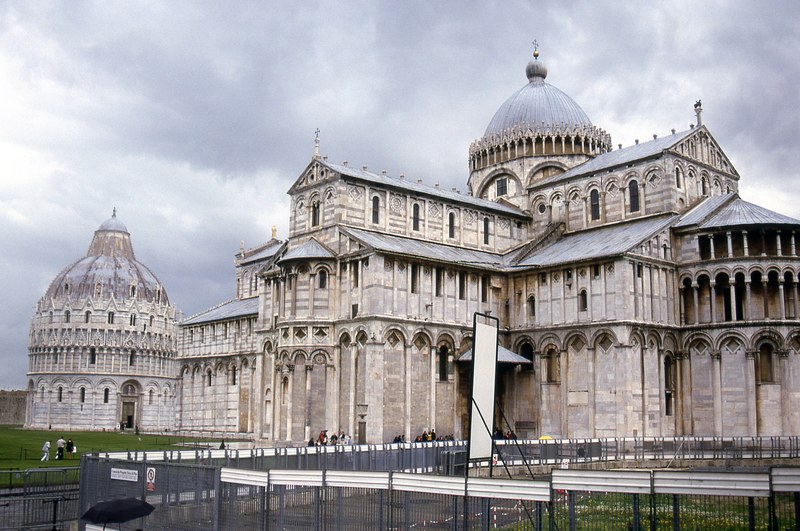 pisa cathedral 4k