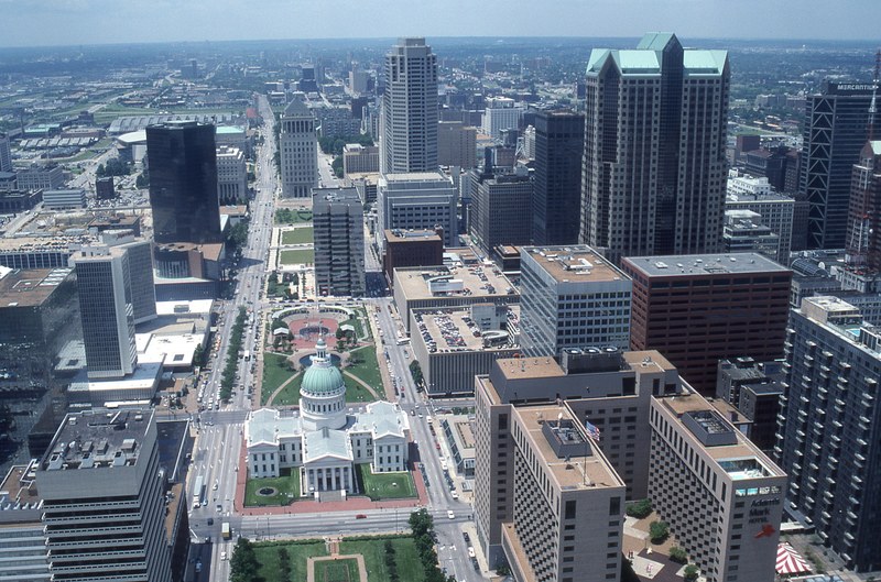 st louis missouri seen from the gateway arch 4k