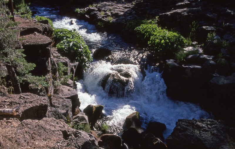 upper mccloud falls 4k