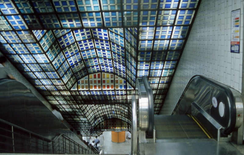 seoul subway entrance 4k