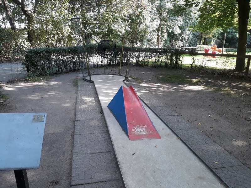 mehr bilder der minigolfanlage 4k