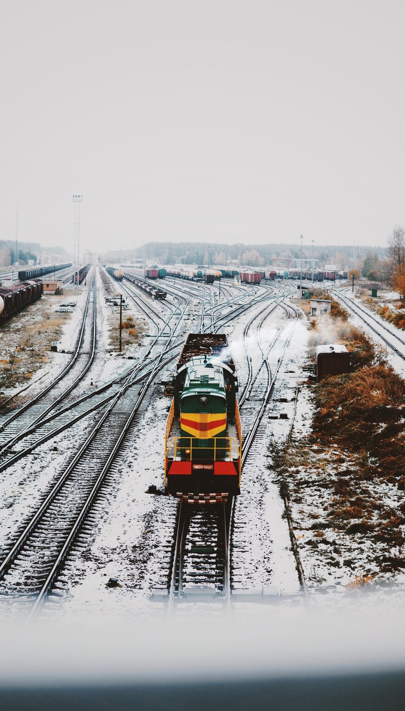 first snowy day 4k