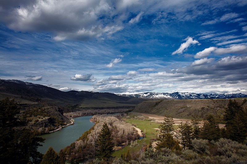 snow river mountain and pacific northwest 4k