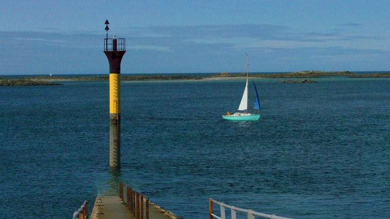 bay of roscoff 4k