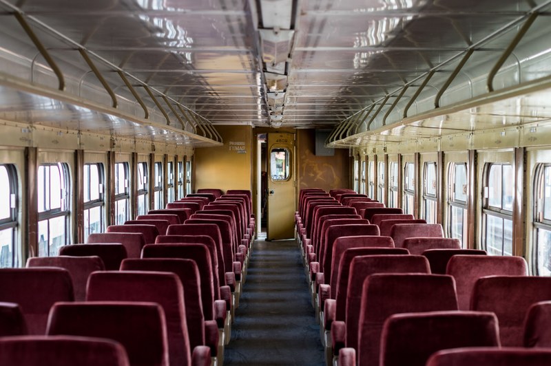 bus train metro and carriage 4k