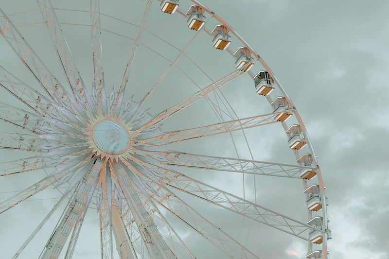 winter wonderland ferris wheel 4k
