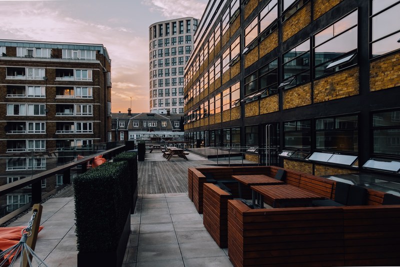 a large patio at an office building in london, office patio 4k