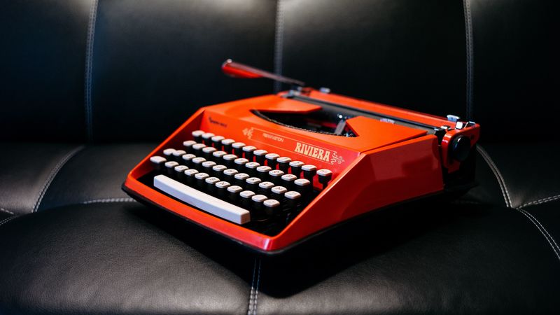 typewriter, retro, sofa, 4k
