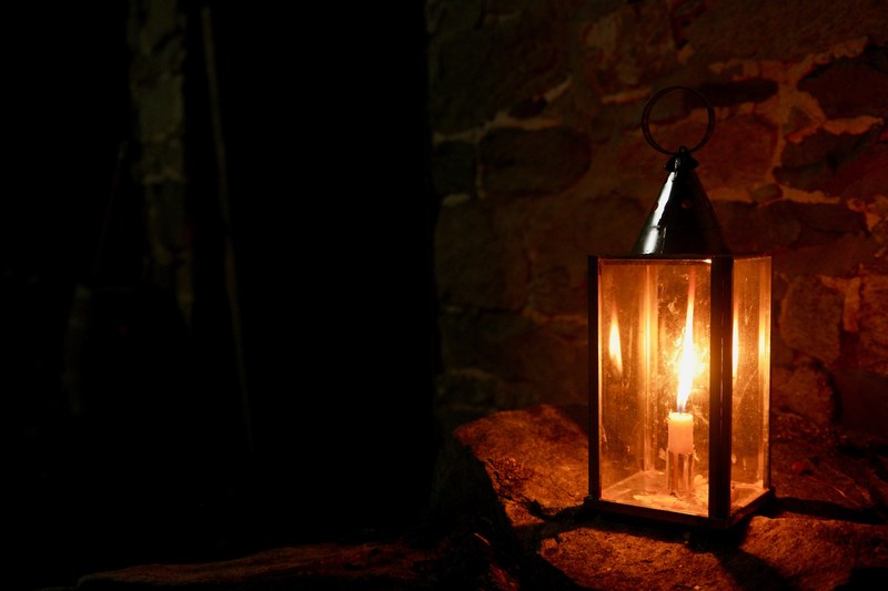 shaddow outdoor fire and illumination 4k