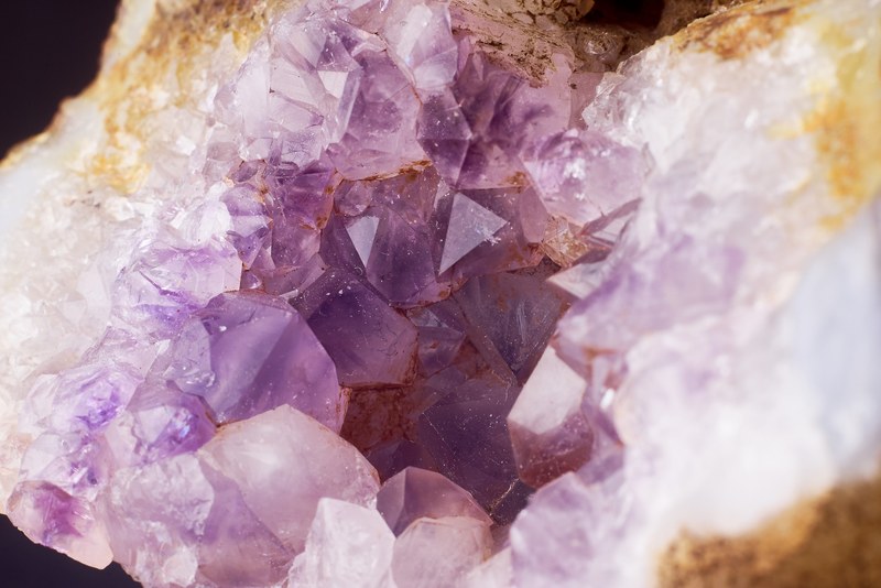 gemstone geology valuable and amethyst 4k