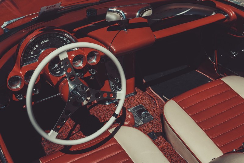 dashboard and the red leather interior of the oldtimer vintage car, red leather interior of a vintage car 4k