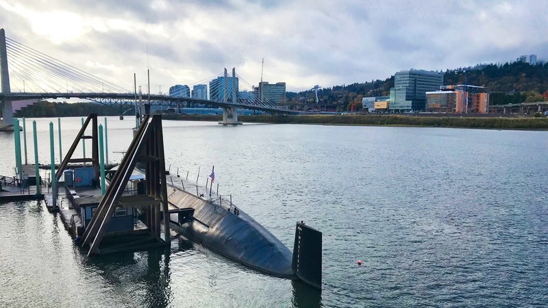 submarine in portland 4k