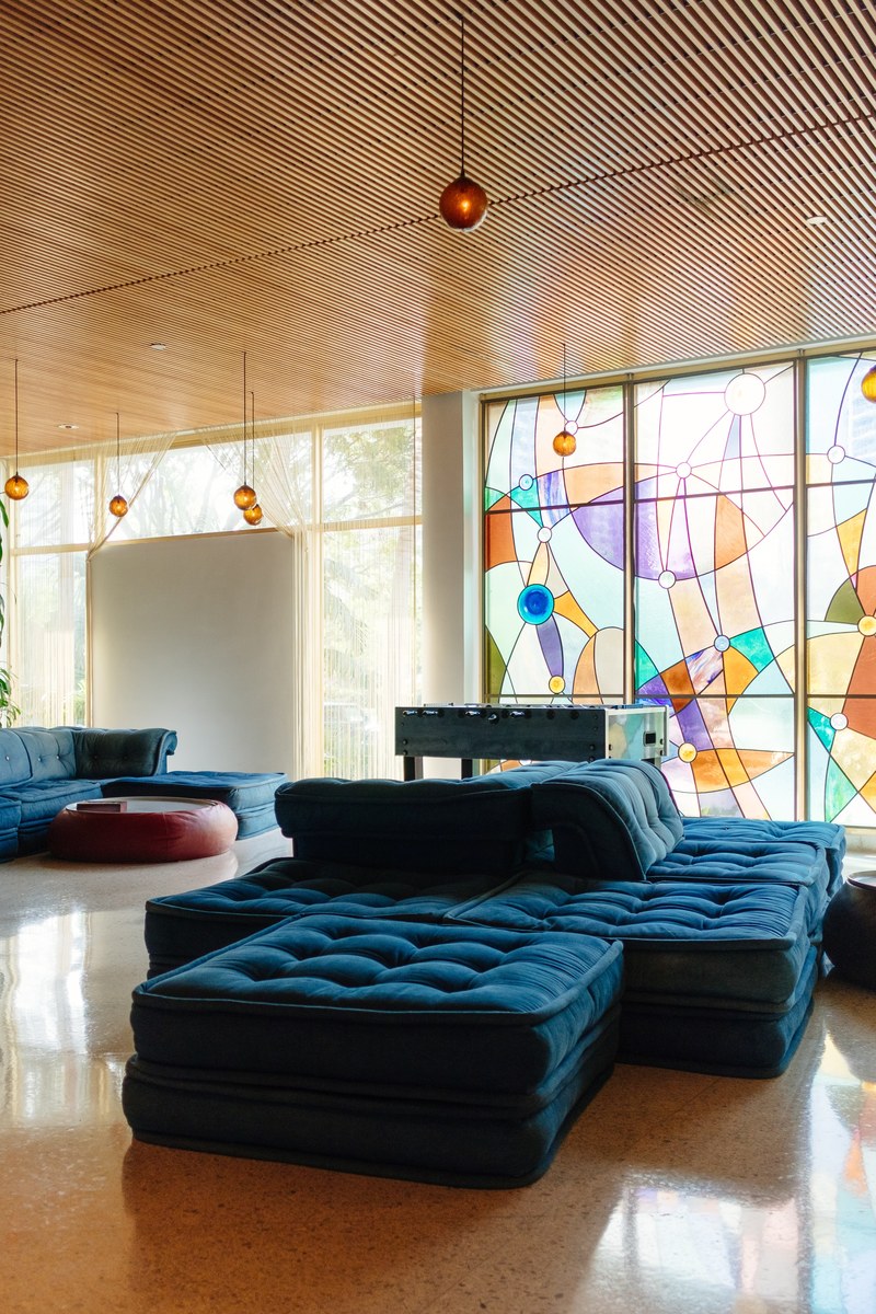 building window sofa and couch hd, 4k