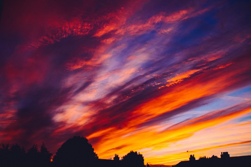 purple blue orange and red 4k