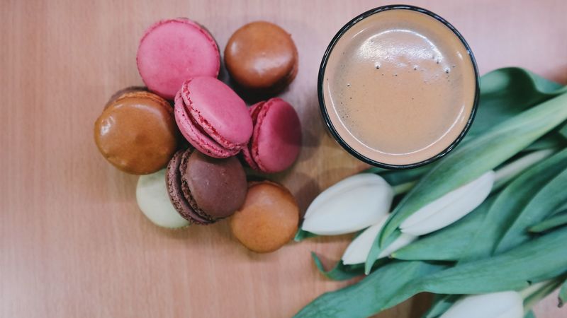 macaron, biscuits, coffee, tulips, 4k