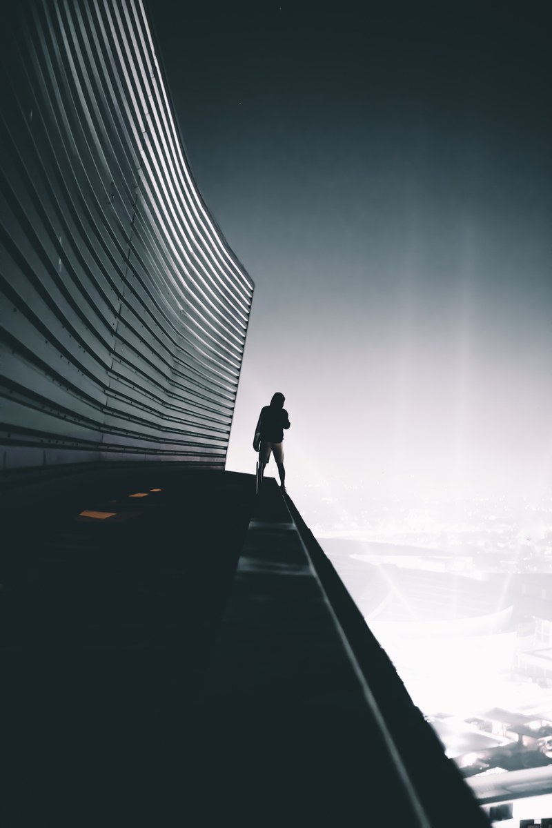 hangin high_ 4k