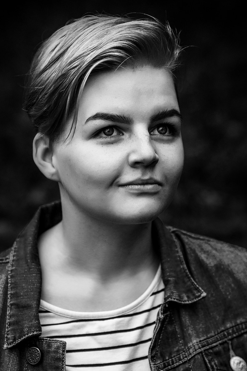 bampw bw portrait and smile hd, 4k