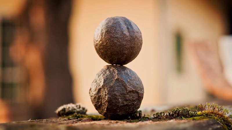stones, balls, moss, close-up, 4k