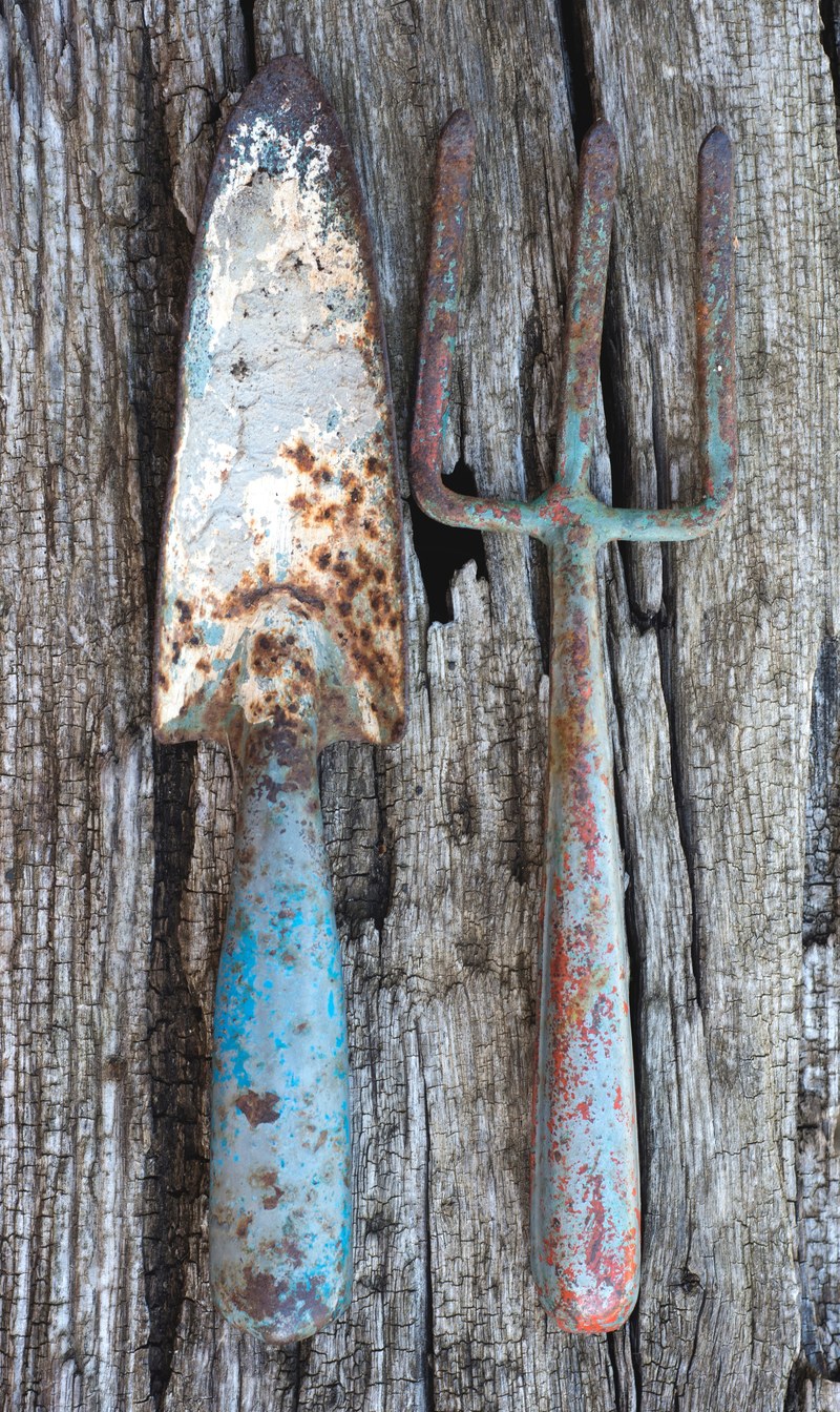 old garden tools 4k