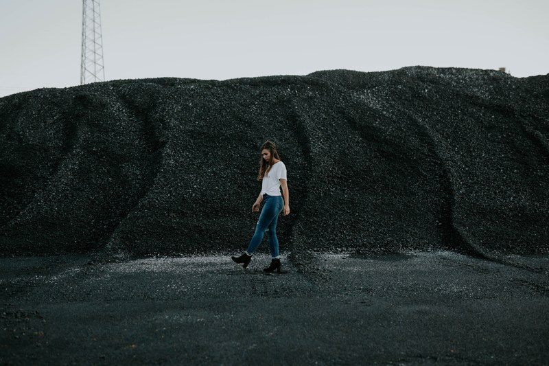 person jeans boot and fashion 4k