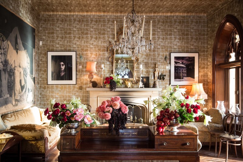 classic antique residential interior with flowers on wooden table chandelier and wall art in sydney, flaunter interior 4k