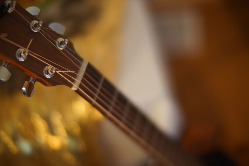 string bokeh sound and music 4k