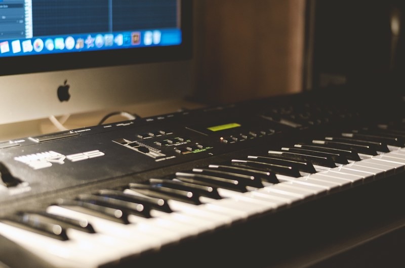 yamaha garageband apple and imac 4k