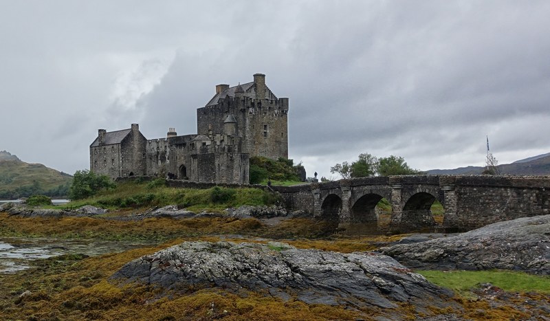 eilean donan castle 4k