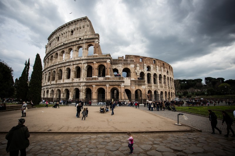 colosseum in rome 4k