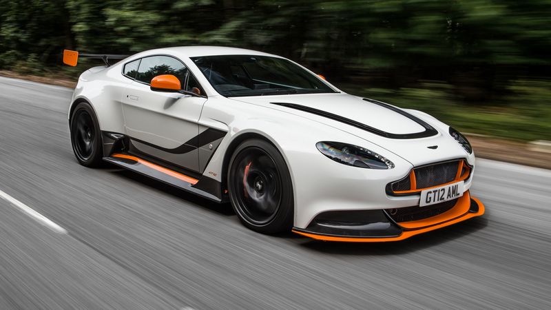 aston martin, vantage, side view, motion, 4k