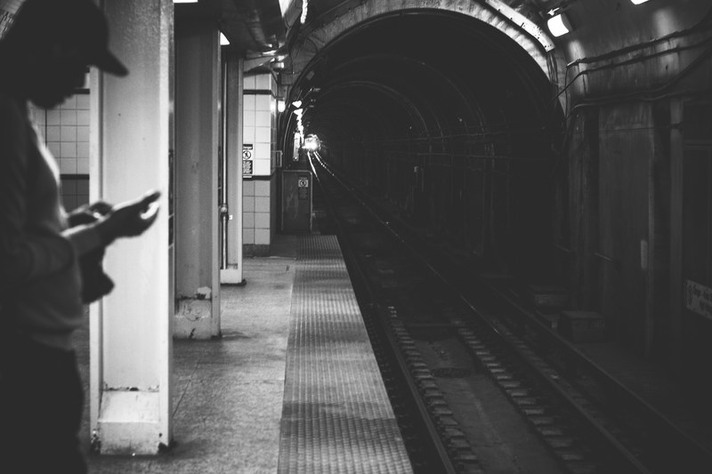 tunnel subway tunnel waiting for subway and black and white 4k