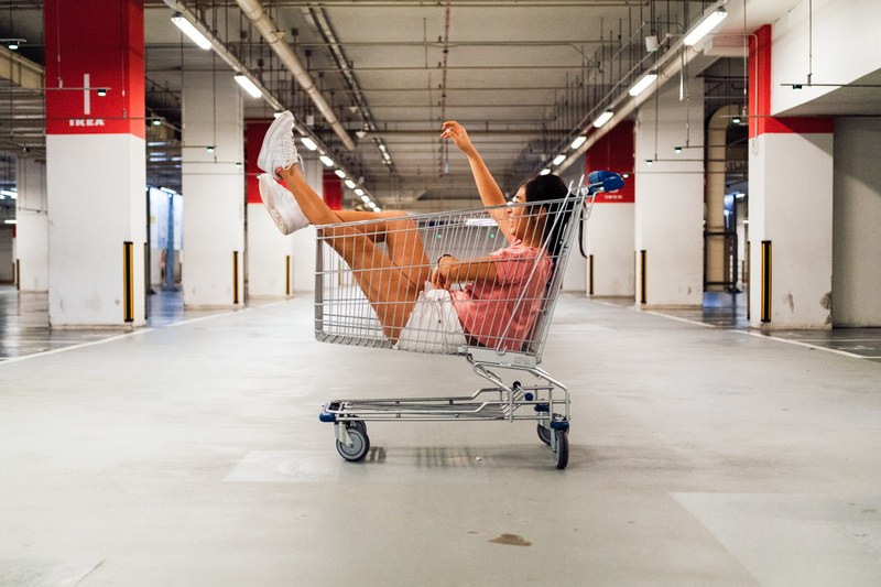 shopping trolley woman and female 4k