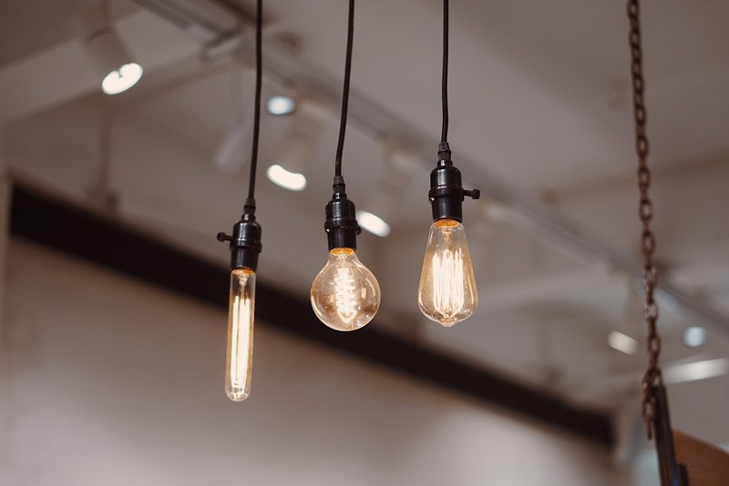 light light bulb bulb and old 4k
