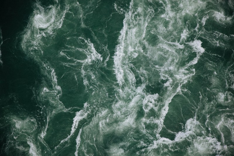 satellite view of busy ocean waves, _ocean wave cluster 4k