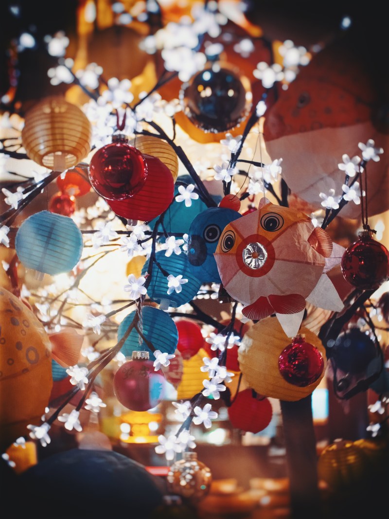 lantern bauble tree and lights hd, 4k