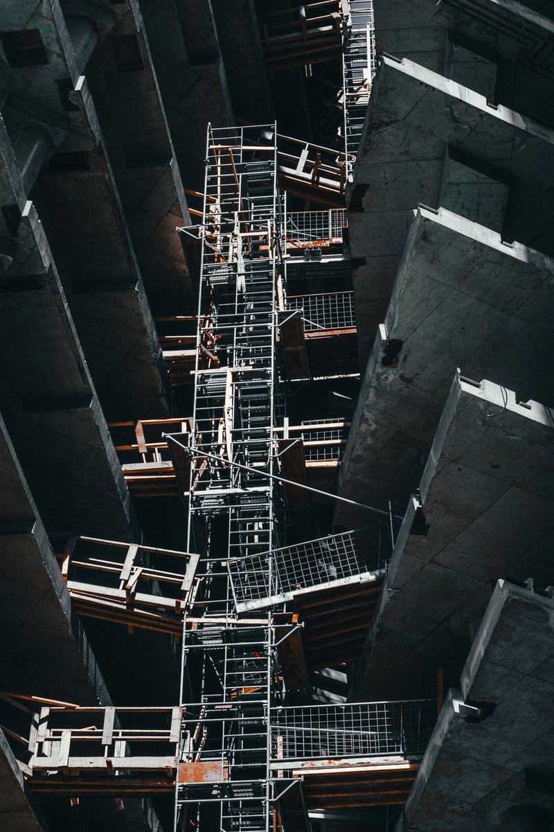 structure under construction 4k