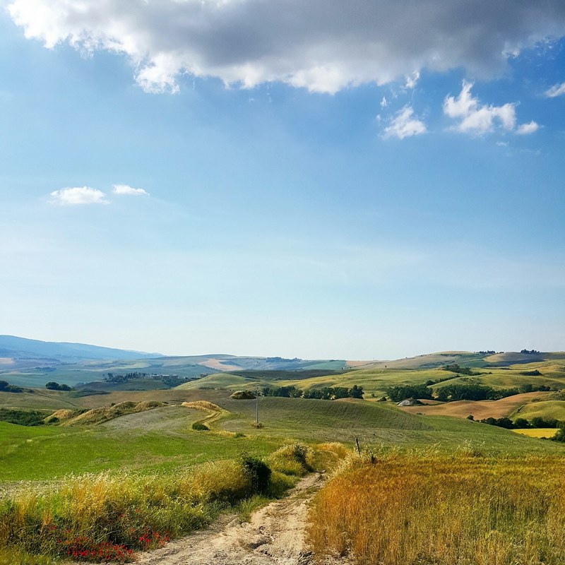 cloud field hill and rural 4k