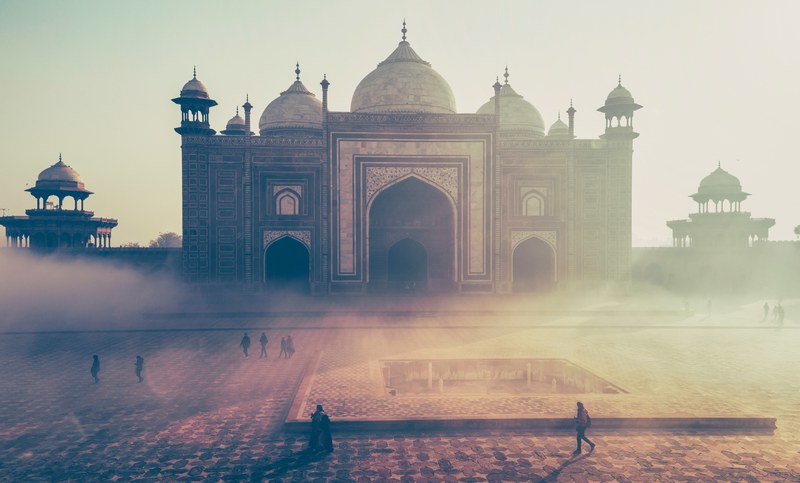 tourist walk past ornate temples and architecture in agra, architecture in agra 4k
